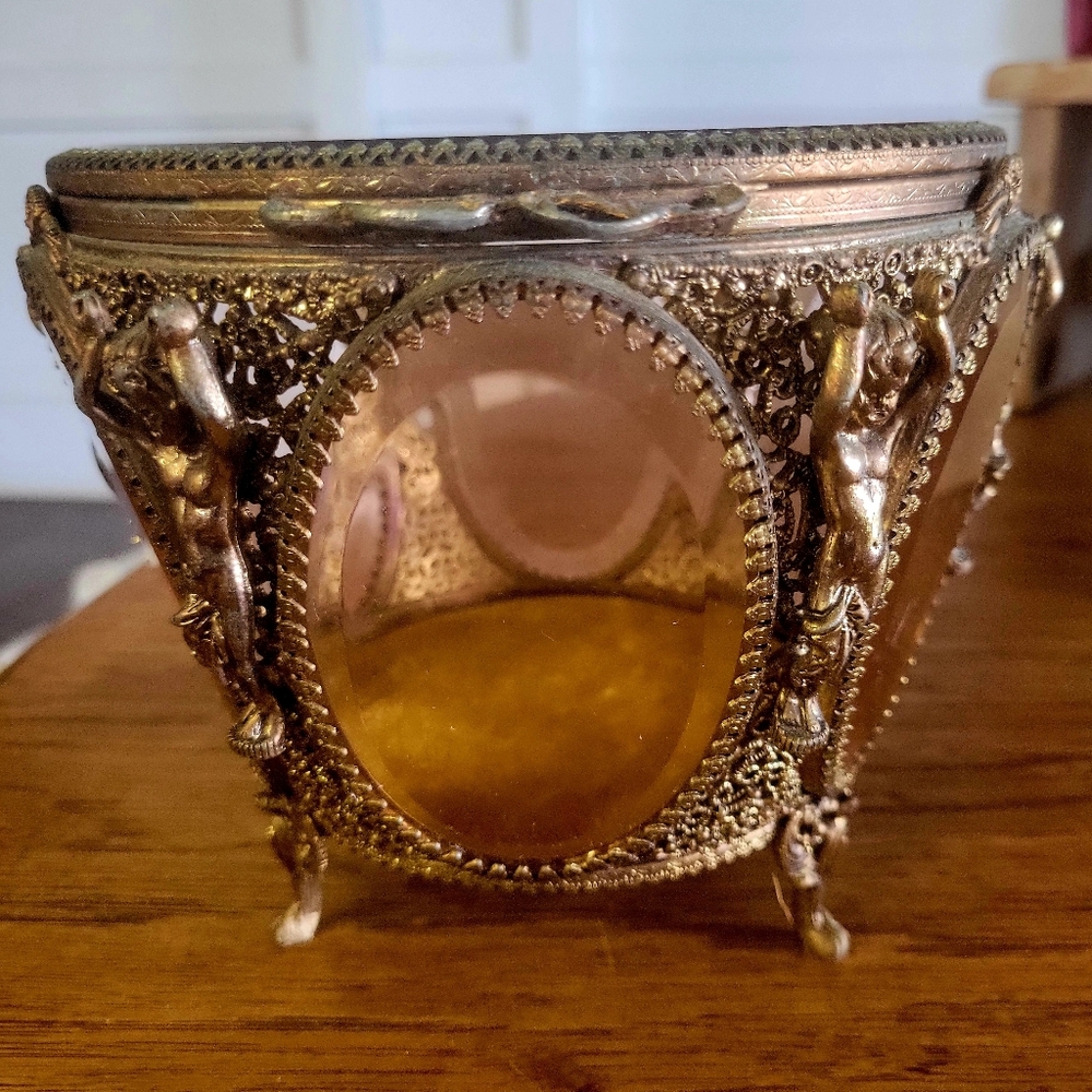 Vintage Ormolu Filigree Amber Glass Jewelry/Casket BOX